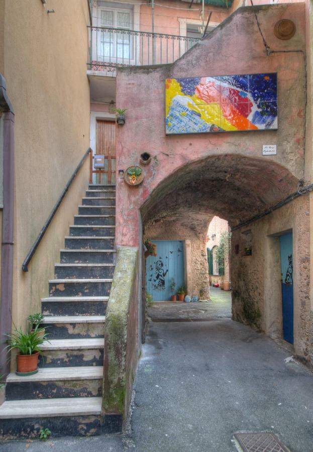 Appartamento In Villa A 5 Km Dal Mare Albisola Superiore Eksteriør bilde